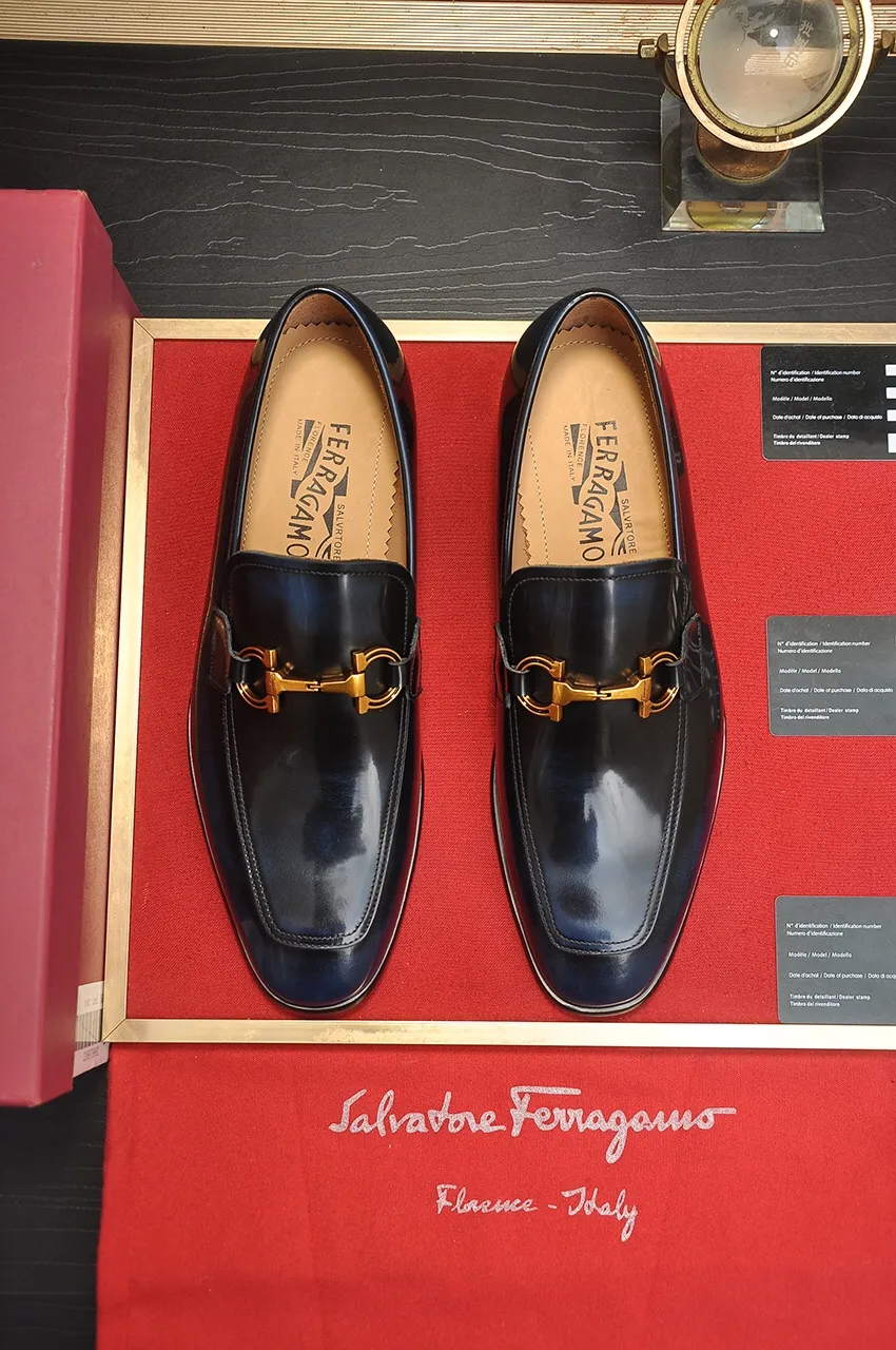Men's shoes 💰500💶[Ferragamo/Ferragamo] The latest model in the counter. Original imported high-quality cowhide with open edges + imported 🐂 water-dyed cowhide lining + original luxury metal buckle + original combined outsole. Comparison without pressure 38--45 (45 is custom-made and cannot be returned or exchanged)